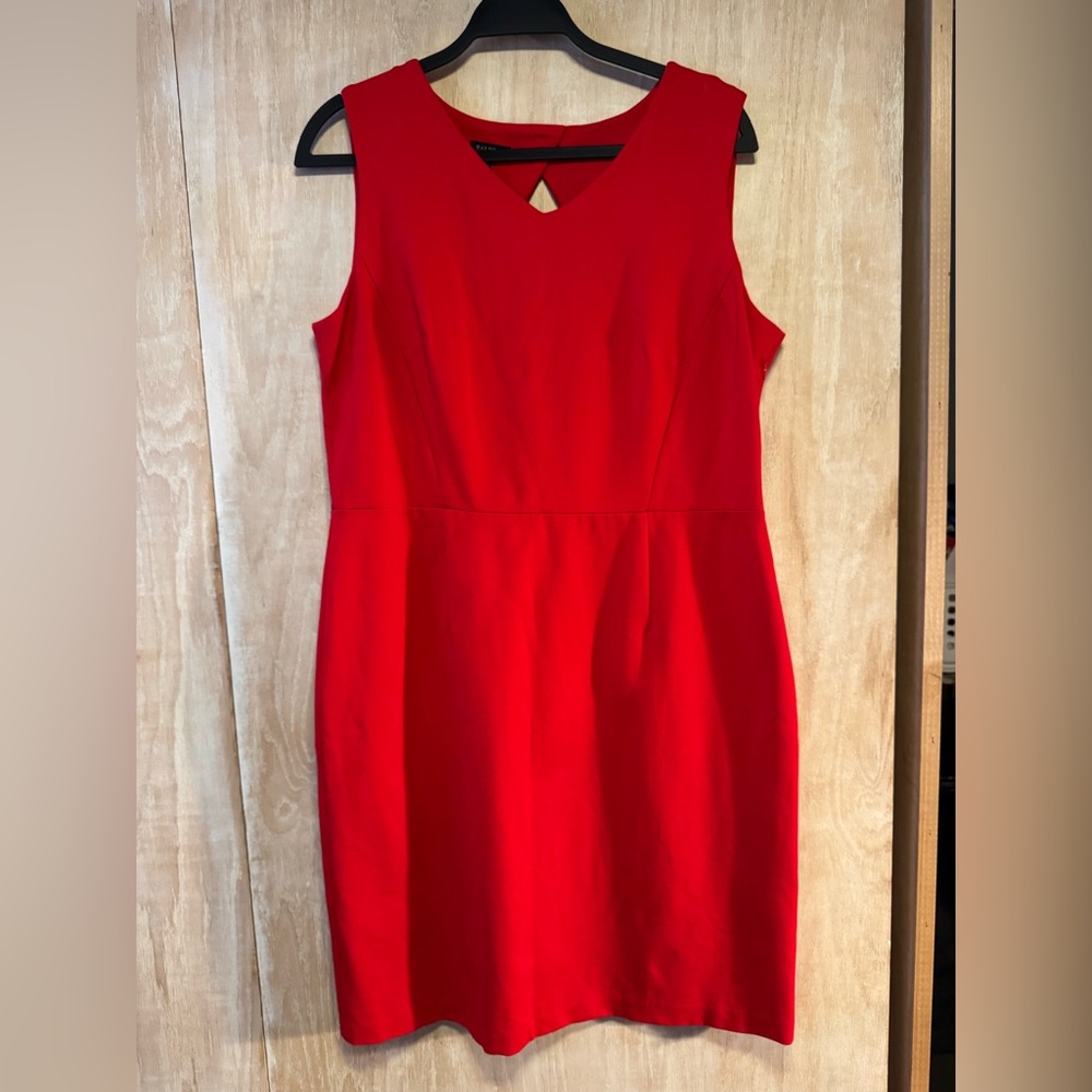 TALBOTS 16P Red Ponte Sheath Sleeveless Dress